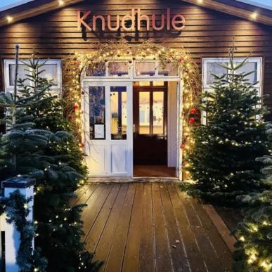 Knudhule Badehotel Jul
